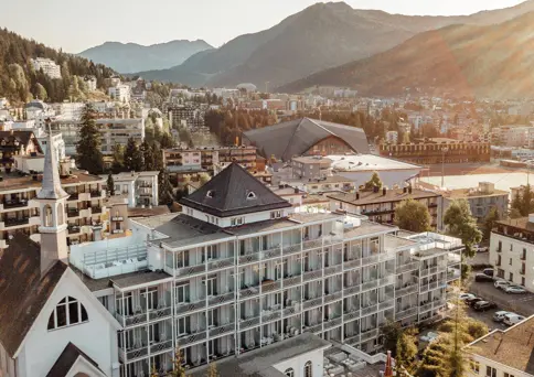 Visit Graubunden Hard Rock Davos Exterior2400x1600