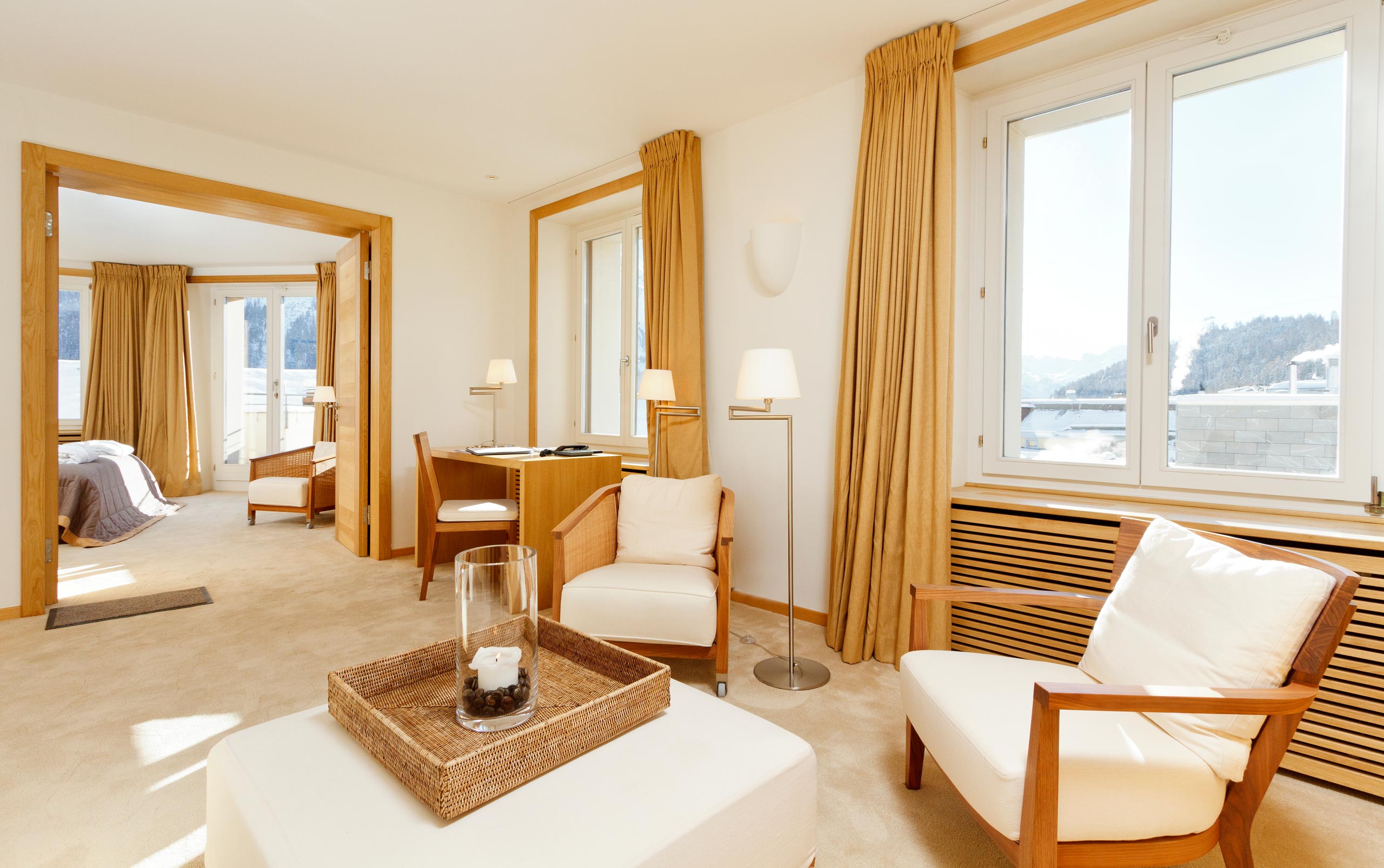 Visit Graubunden Monopol Art Boutique Hotel St. Moritz Zimmer 404 (4)