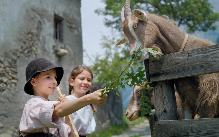 قرية هايدي Visit Graubunden