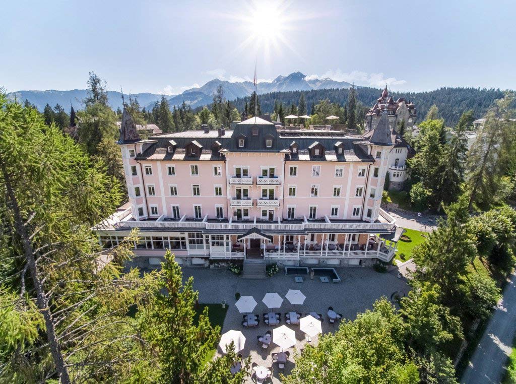 Croppedfocusedimagewyixmdi0iiwinzyyiiwintatntaixq Schweizerhof Flims Waldhaus Sommer Hote