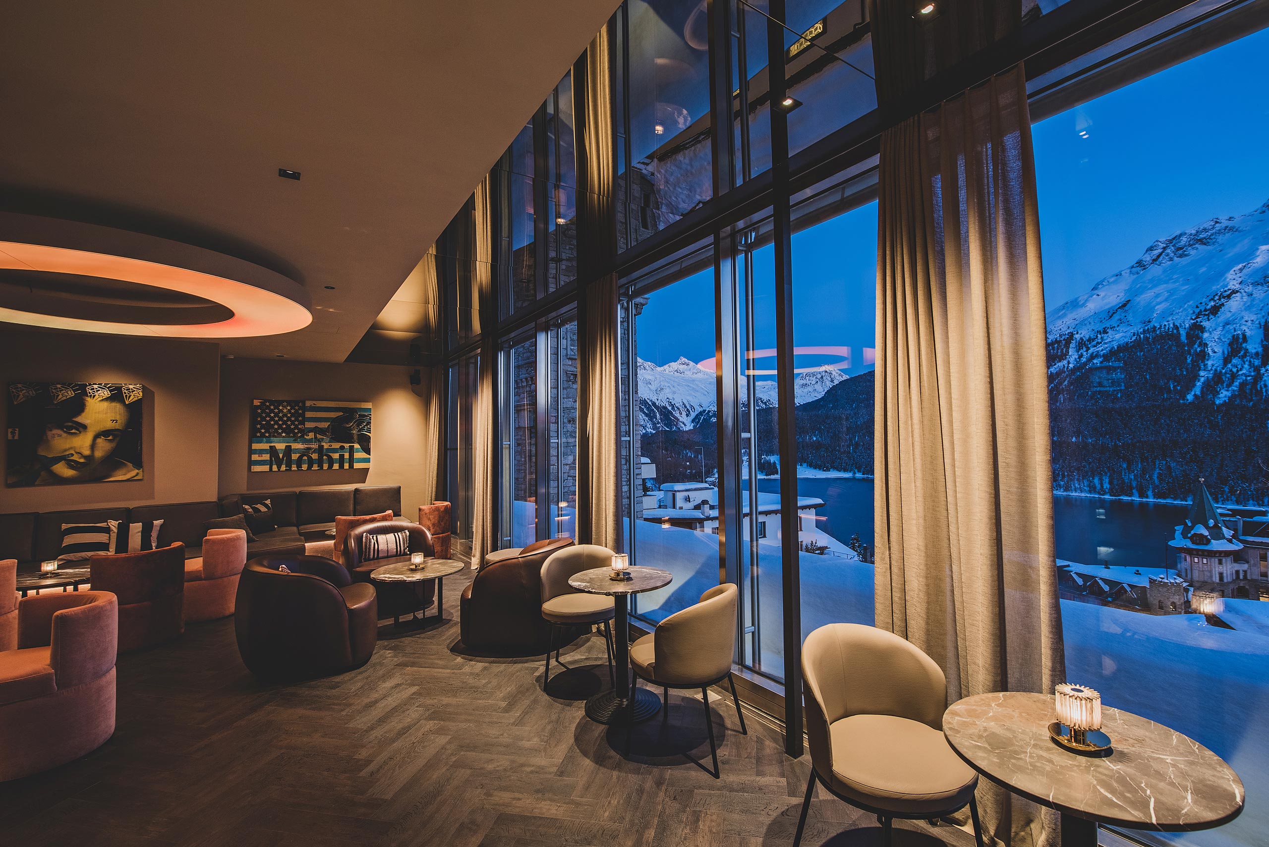 Visit Graubunden Skybar 1