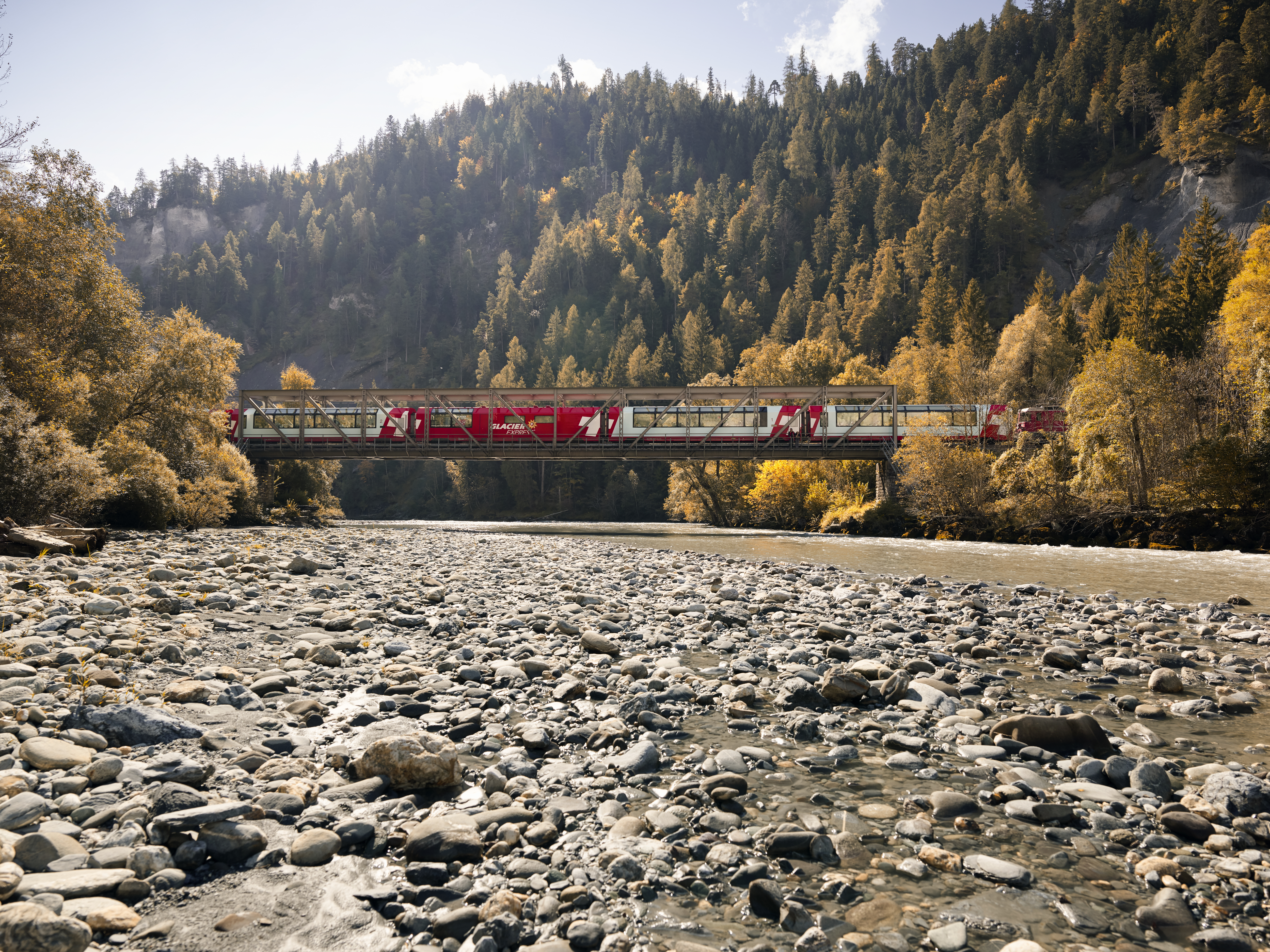 Glacier Express In Der Rheinschlucht (1)